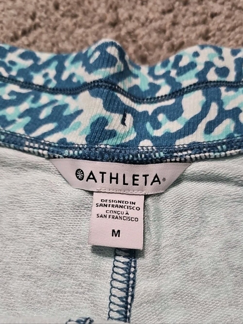 Athleta Balance 4" Shortie W/Pockets Size M - Picture 4 of 7